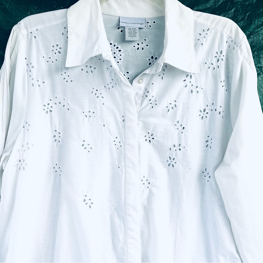 Soft Surroundings Button-Up Eyelet L/S Tunic Large